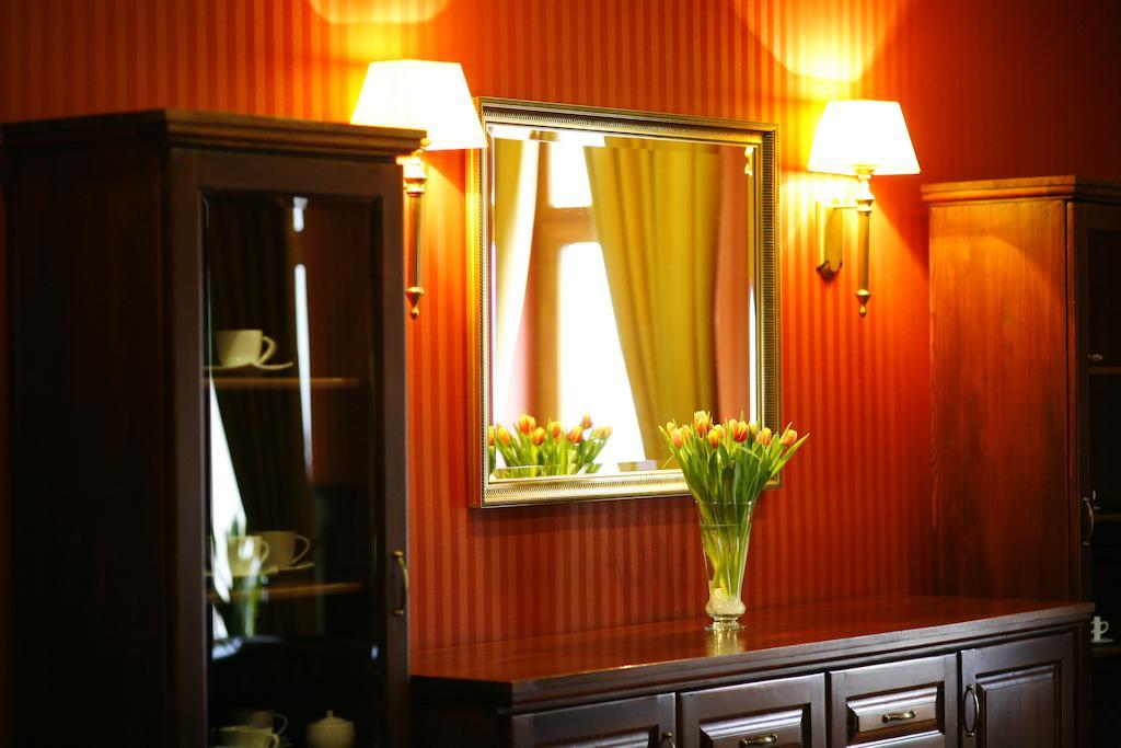 Hotel Zorza Namyslow Ngoại thất bức ảnh