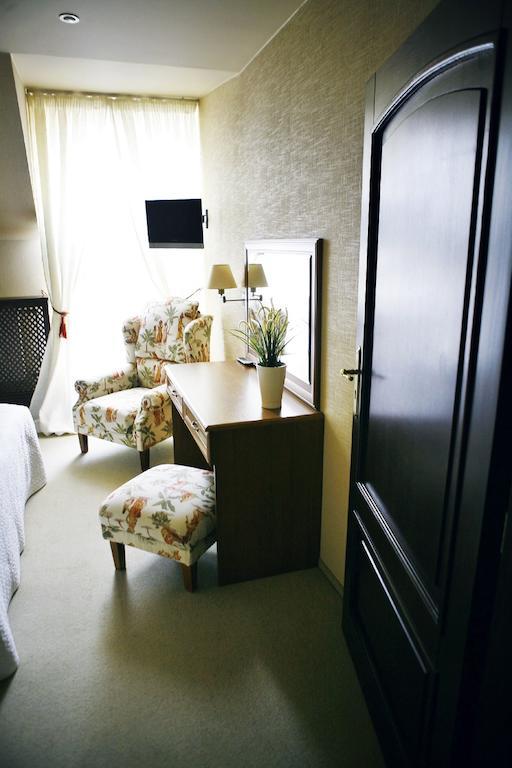 Hotel Zorza Namyslow Phòng bức ảnh