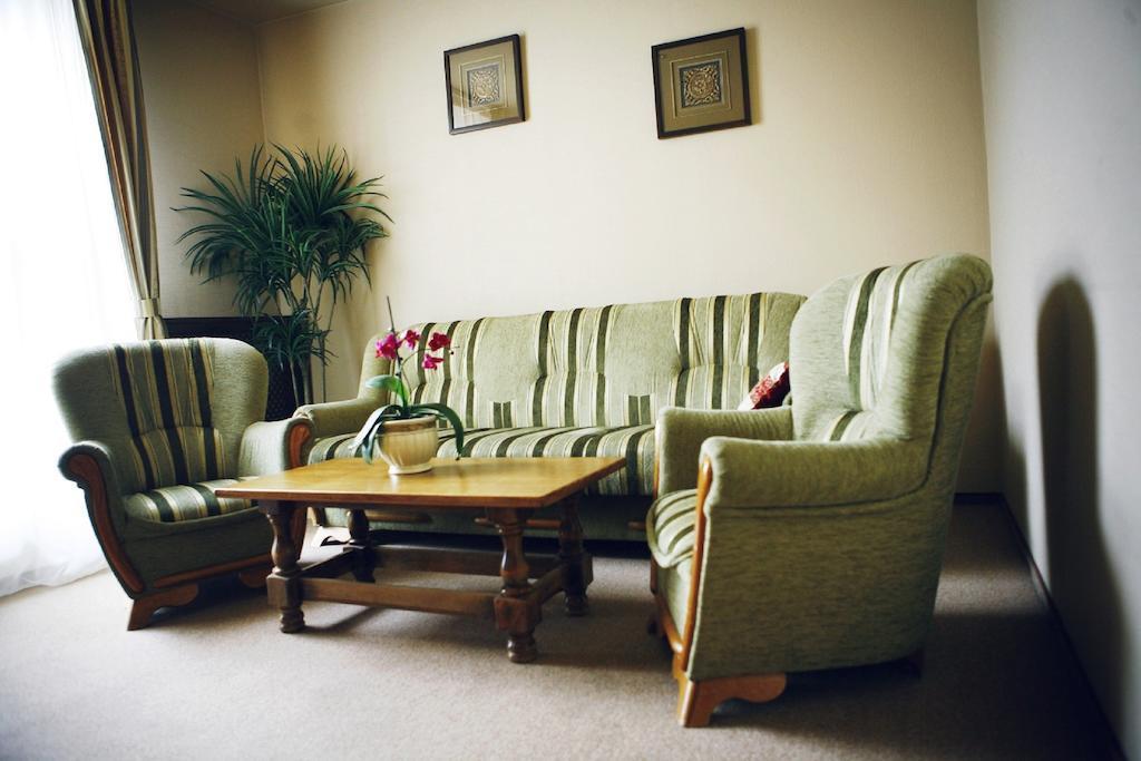 Hotel Zorza Namyslow Phòng bức ảnh