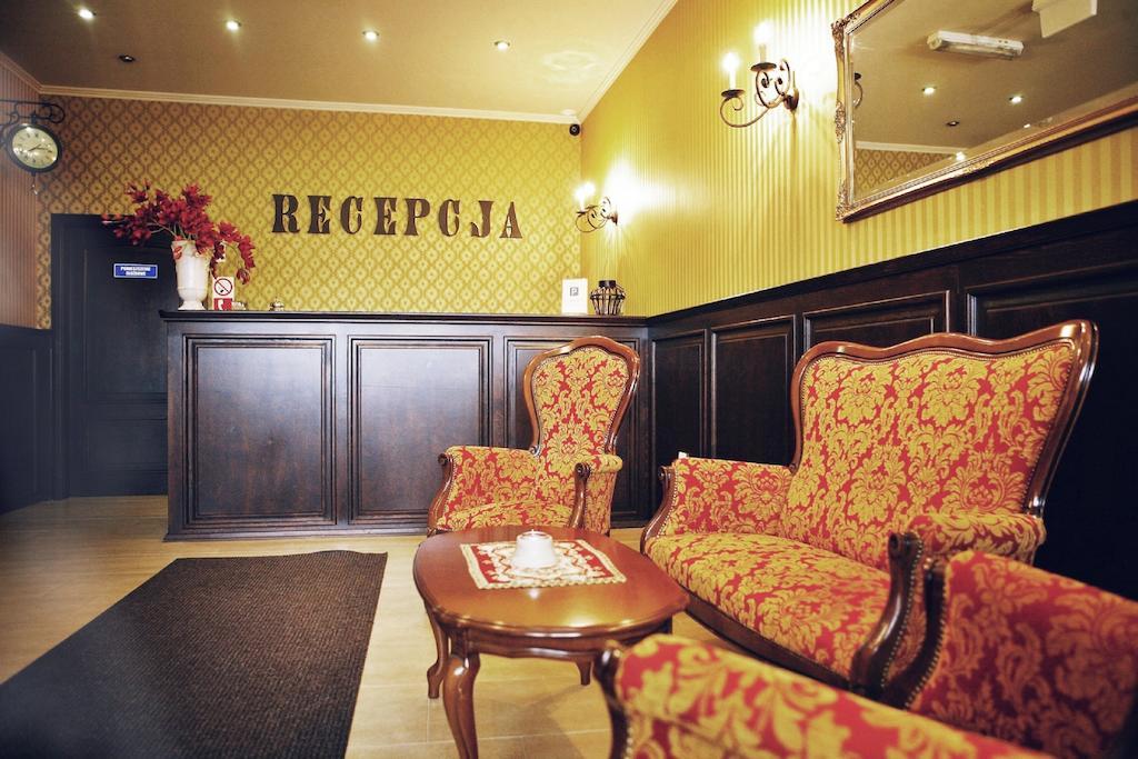 Hotel Zorza Namyslow Ngoại thất bức ảnh